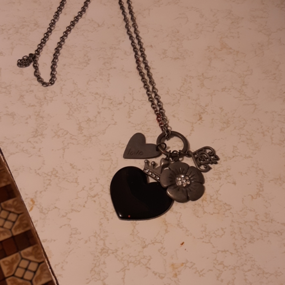 Necklace - Picture 2 of 2